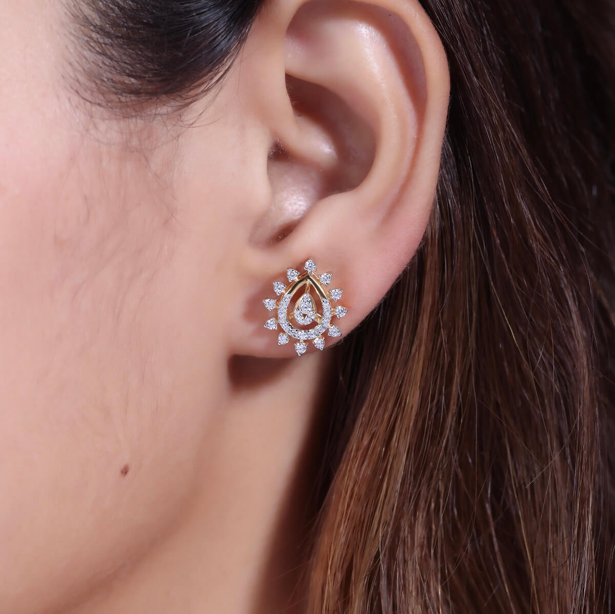 Qyaara Silver Stud Earrings for Women - Shinez By Baxi Jewellers