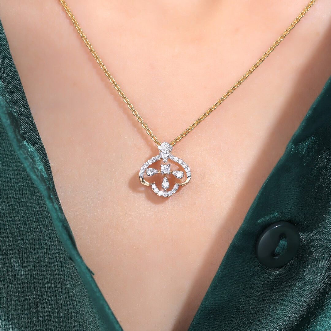 Anisha Fancy Silver Pendant For Women - Shinez By Baxi Jewellers