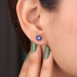 Issle Silver Stud Earrings For Women - Shinez By Baxi Jewellers